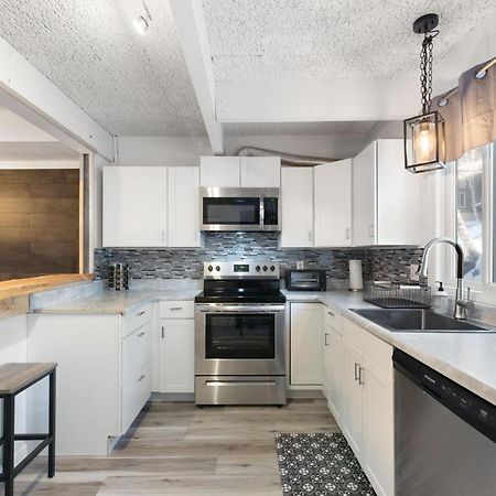 Vermont Getaway! Newly Renovated! Stratton Valley Luaran gambar