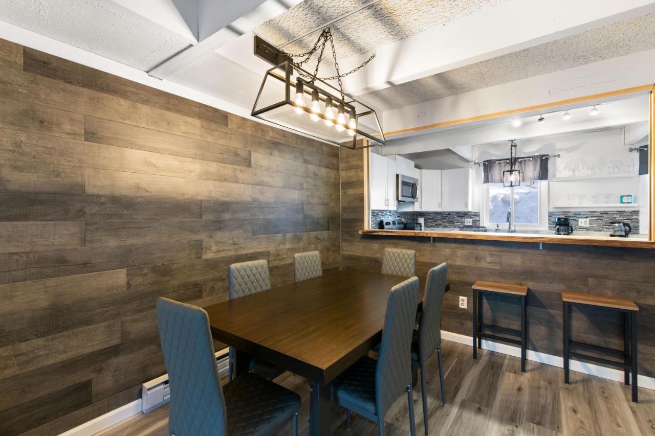 Vermont Getaway! Newly Renovated! Stratton Valley Luaran gambar